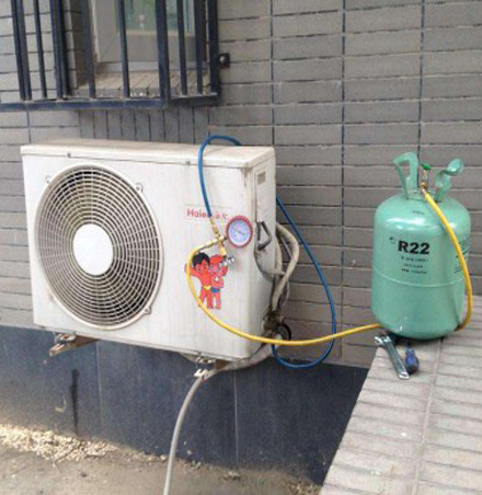 山丹空调加氟